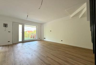 Apartament 3 camere D 2 bai Parcare Curte/ Terasa Capat Pacurari - 5