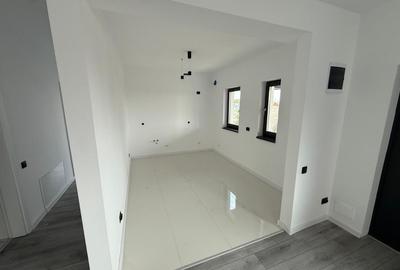 Vilă Premium cu 5 Camere în Tunari | Lângă Cosmopolis & Școala Mark T. - 14