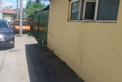 Oras Constanta Cartierul Palas casa + teren 400 mp - 2