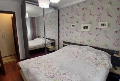 Vanzare Apartament 4 Camere Decomandat Aparatorii Patriei-Al.Tomesti - 3