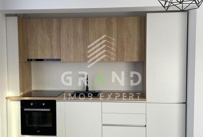 Oportunitate! Apartament 3 Camere | Parcare | Balcon | Floresti/Tineretului - 1