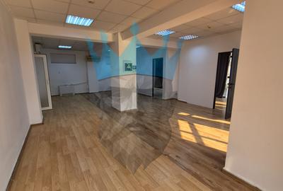 Birou, de 100.00 mp, în Gara de Nord