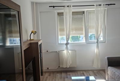 Apartament 2 camere, semidecomandat, 40 mp, metrou aproape, P-ta Victoriei - 3