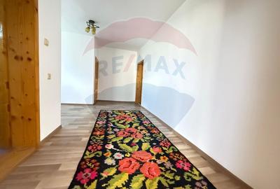 Casa cu Teren 2288 MP GURA HUMORULUI - 10