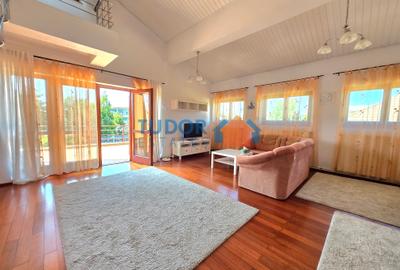 Elegant 2-Bedroom Penthouse Duplex with House-Like Feel - 2