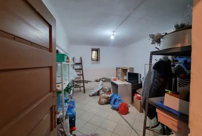 Apartament 2 camere decomandate, spatios, renovat recent + boxa 15 mp - 13