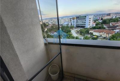 Apartament 3 camere, Piata 1 Mai - 7