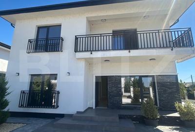 Casă individuală cu 8 camere în Crevedia