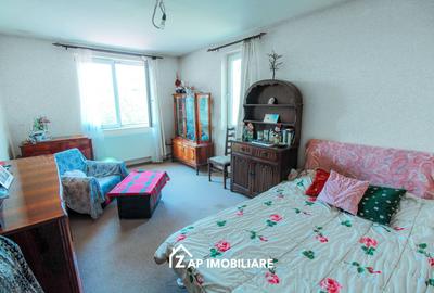 Unirii - Casa 170 mp - 5 camere - 900 mp teren - garaj - 10