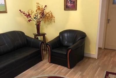 Apartament cu 4 camere decomandat, mobilat în Ultracentral