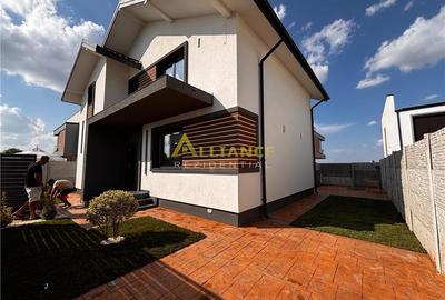 Casă individuală 5 camere , 2 băi | Suprafață utilă - 2