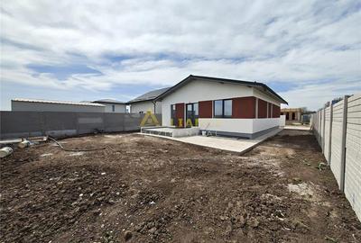Casa parter | 90 mp utili | Teren 427 mp | Str. Zanelor - 5
