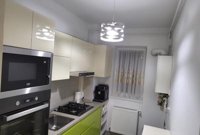 Apartament 3 camere Titan - Ozana - Theodor Pallady - Bloc 2019-Parcare-Complex - 11