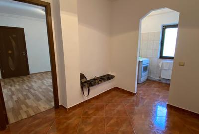 Apartament 2 camere cu centrala la ETAJUL 2, Liceul PTTR - 4