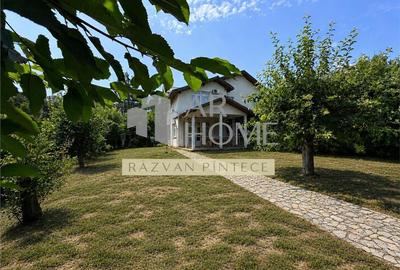 Duplex cu 4 camere în Bucov
