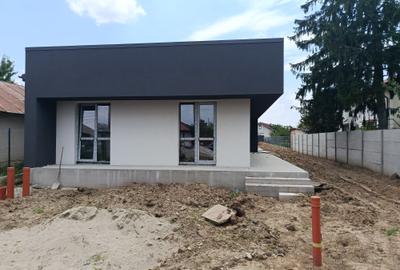Casa  4 camere nou construita - 1