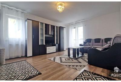 Apartament cu 2 camere decomandat, mobilat în Tractorul