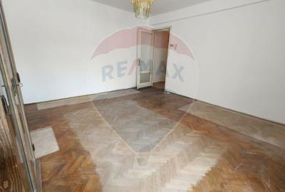 Comision 0%| 2 camere | Zona AFI | Oportunitate investiție | - 18