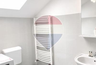 Casă / Vilă   Casa cu spatiu comercial Rasnov - 9