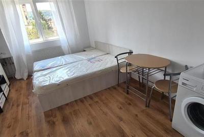 Garsoniera renovata de inchiriat | Centru Brasov | Termen lung - 3
