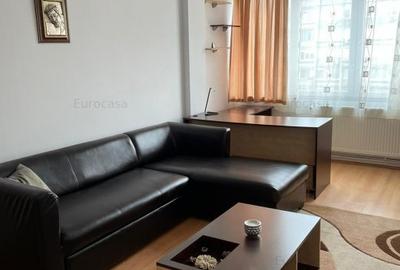 Ap 2 camere zona Gării - Gen. Dragalina cu centrala termica 390 euro - 5