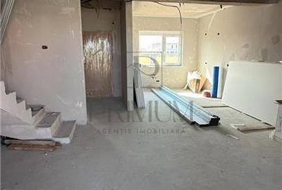 Duplex cu 4 camere în Moșnița Nouă