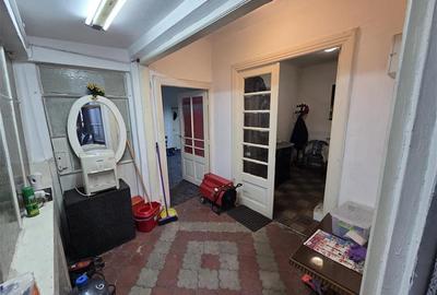 Casa cu spatiu de productie strungarie tratament termic Bd. Jiului - 26