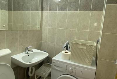 Ap 3 cam decom, spatios si luminos, 82 mp, mobilat modern, zona Sala Sporturilor - 8