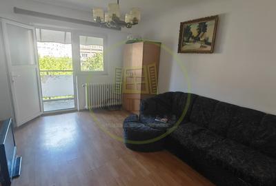 Apartament cu 4 camere decomandat în 1 Mai