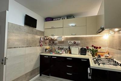 YSAIA IMOBILIARE - 3 DECOMANDATE LA VANZARE - TOMIS 3 - GAZE - 2 BAI - - 37