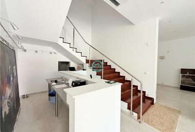 Vand casa cu 4 camere in zona semicentrala, 340mp utili si teren 510mp - 14