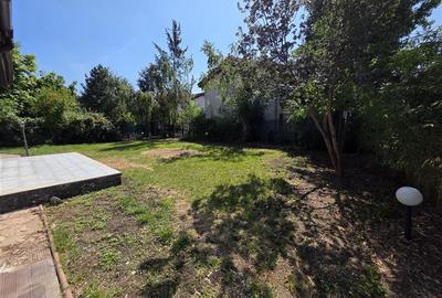 Vila cu piscina - Pipera - 5 camere - 3 bai - 218mp - 900mp teren - 35