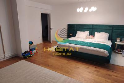 Apartament cu 2 camere decomandat, mobilat în Central
