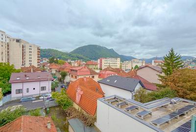 Apartament unic cu 7 camere, 3 balcoane, 3 bai, 2  parcari, 2 beciuri, Central - 1