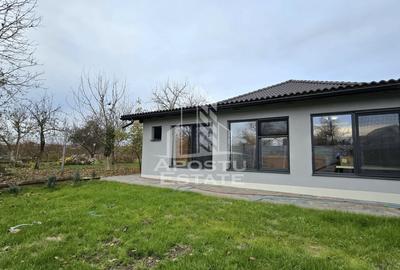 Casa noua, individuala, in vatra satului, 500 mp teren, Sag, Timis - 1