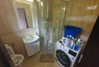 Casa + 5 apartamente + spatiu de inchiriat + parcari. Pretabil locuit + afacere - 14