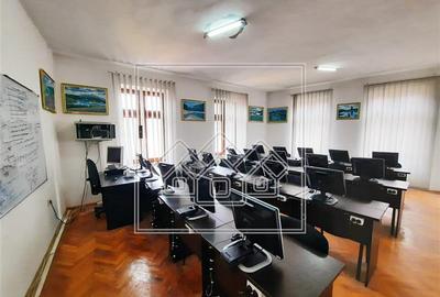Birou, de 287 mp, în Ultracentral