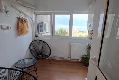 2 c decomandate , vedere mare si Portul Constanta,centrala gaze,confort lux - 1