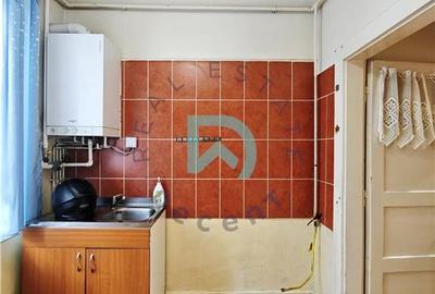 Apartament cu 2 camere decomandat în Brașovul Vechi