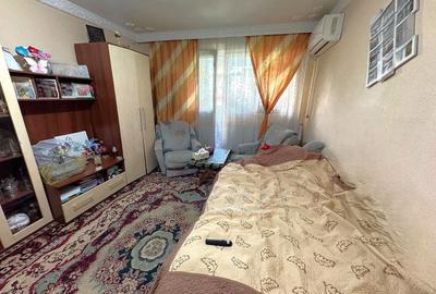 Apartament cu 2 camere decomandat, mobilat în Micro 18