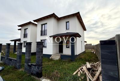 Duplex cu 4 camere în Moșnița Nouă