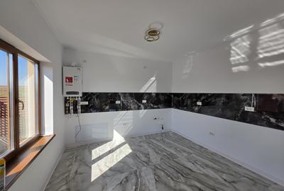 Exclusivitate! Casa cocheta la sol, 3 camere, finisaje premium, partea dreapta! - 10