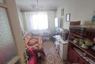 Vanzare 3 camere-Imobiliare MAXICONFORT - 2