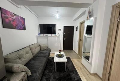 Apartament cu 2 camere semidecomandat, mobilat în Florești
