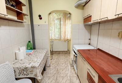 Apartament 2 camere decomandat, et. 3 - Ale. Zorilor - 4
