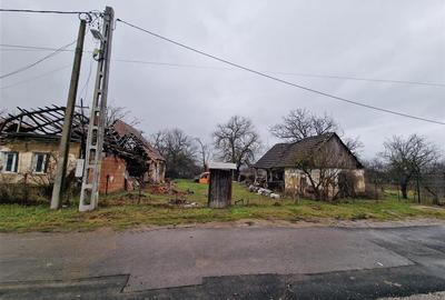 Casă individuală cu 4 camere în Gepiu