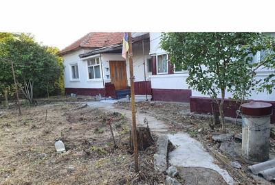 Oferim spre vânzare teren - 1