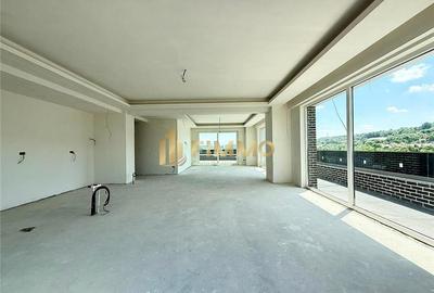 Penthouse | ET 9 | 650mp | Suceava | ID:1823 - 4