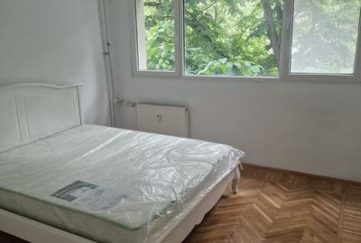 Apartament cu 2 camere decomandat în Drumul Taberei