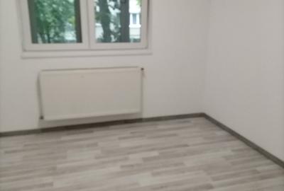 3 camere decomandate în Pajura | Etaj 1/3 | Parcare proprie | Centrală Vaillant - 12